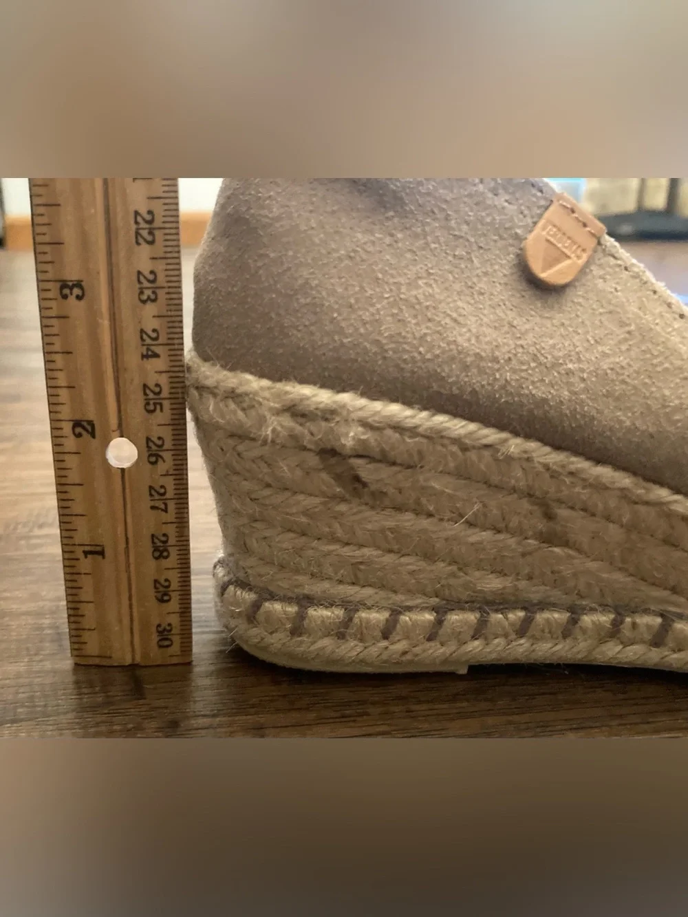 NWOT Verbenas Women’s Leather Espadrille Wedge Shoes